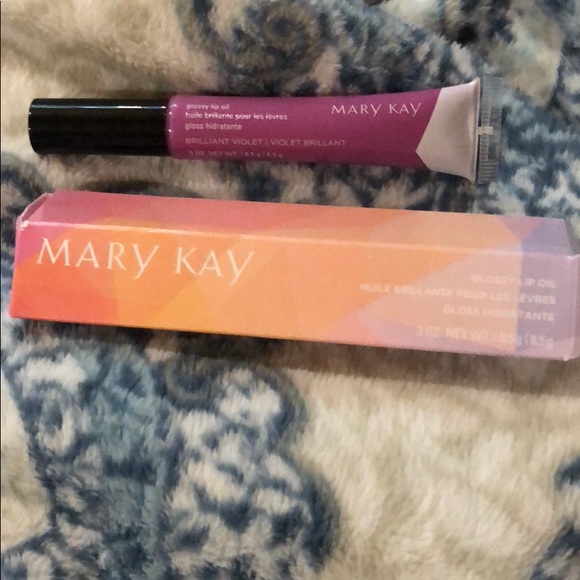 Glossy Lip Oil in Brilliant Violet - Picture 1 of 1